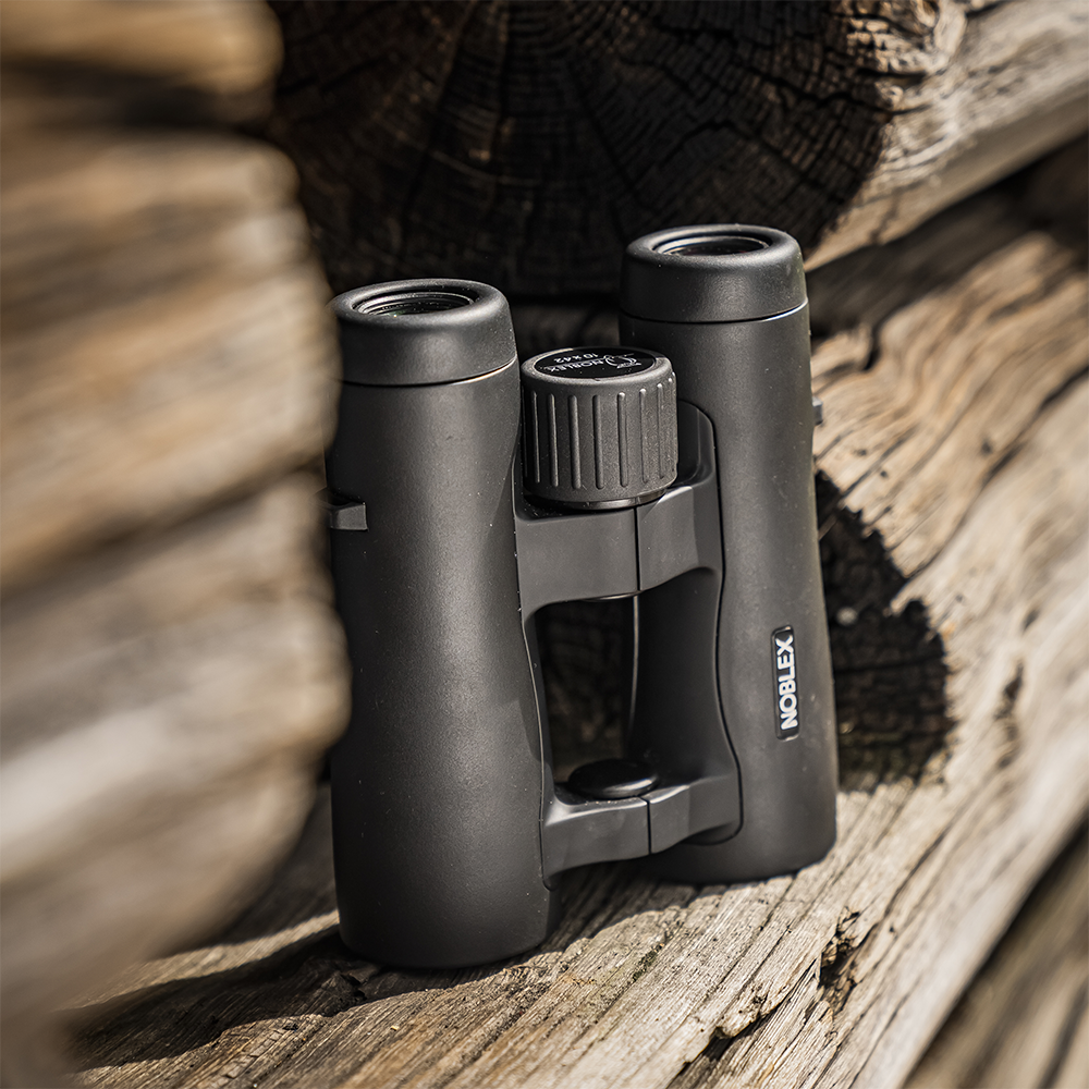 Noblex Fernglas NF 8x42 vector